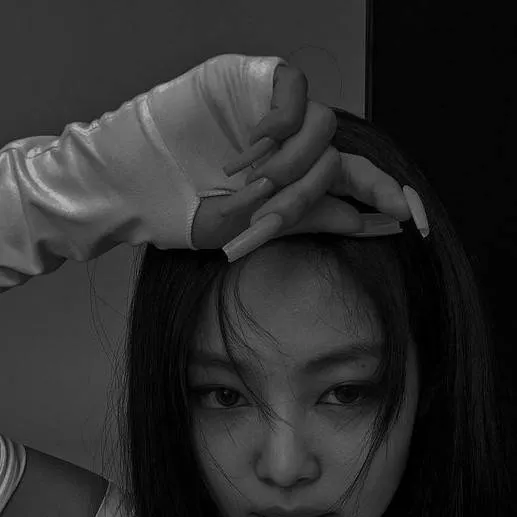 chat with ai character: "TRAICIÓN O AMIXS"