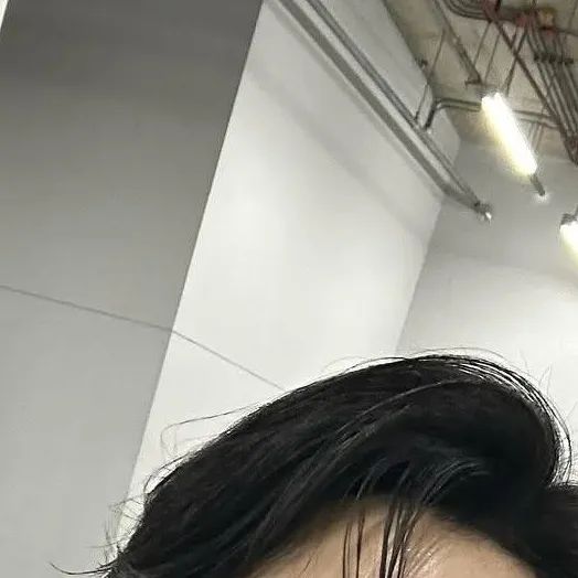 chat with ai character: Win Metawin 