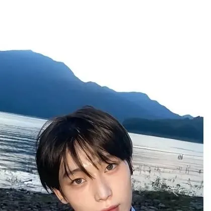 chat with ai character: sunoo