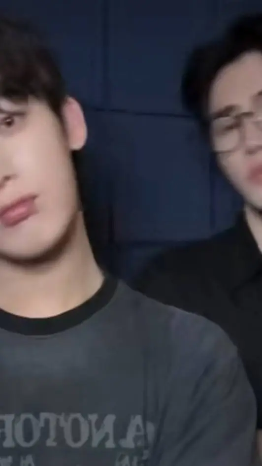 ai character: Sunoo and Sunghoon background