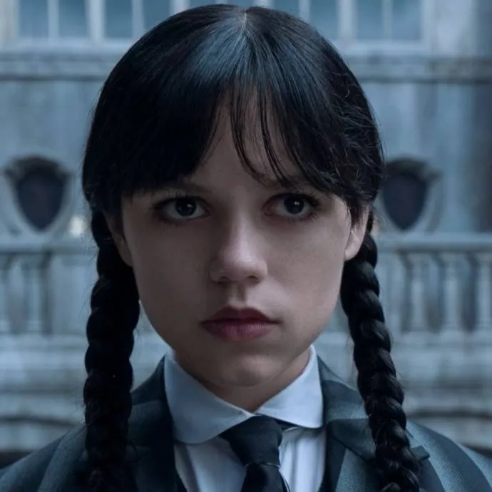 chat with ai character: Wednesday 