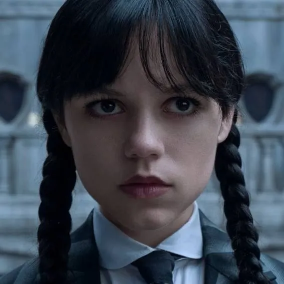 chat with ai character: Wednesday 