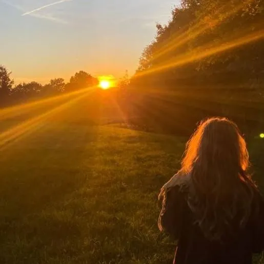 chat with ai character: Peyton Harrington 