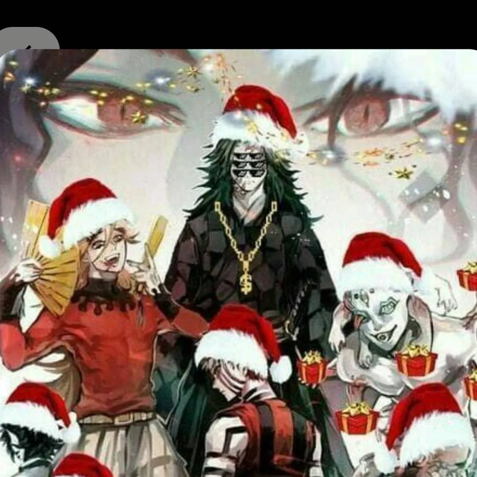 chat with ai character: 🎄🎁Upper Moons🎁🎄