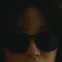 chat with ai character: hyun huep