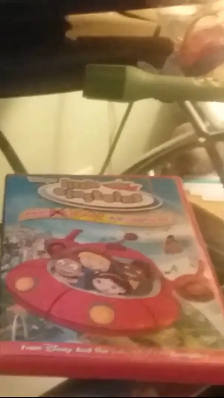 ai character: Scary Logo background