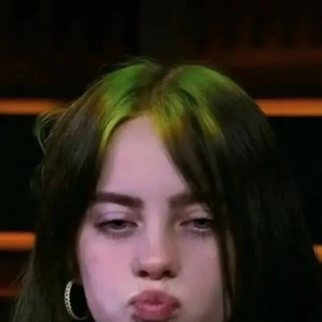 chat with ai character: Billie Eilish 