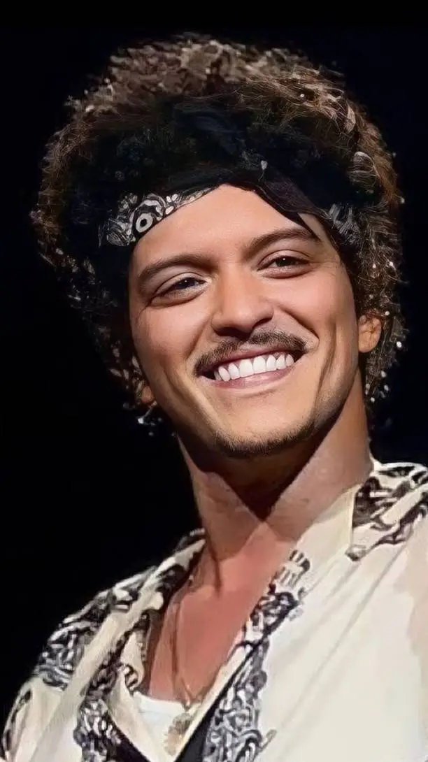 ai character: Bruno mars background