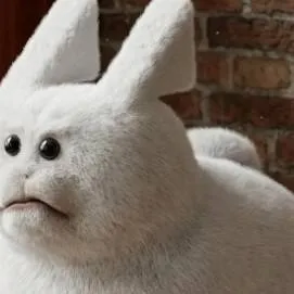 chat with ai character: gubby