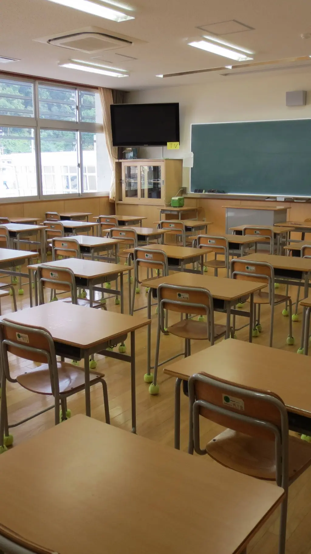 ai character: Dw Highschool background