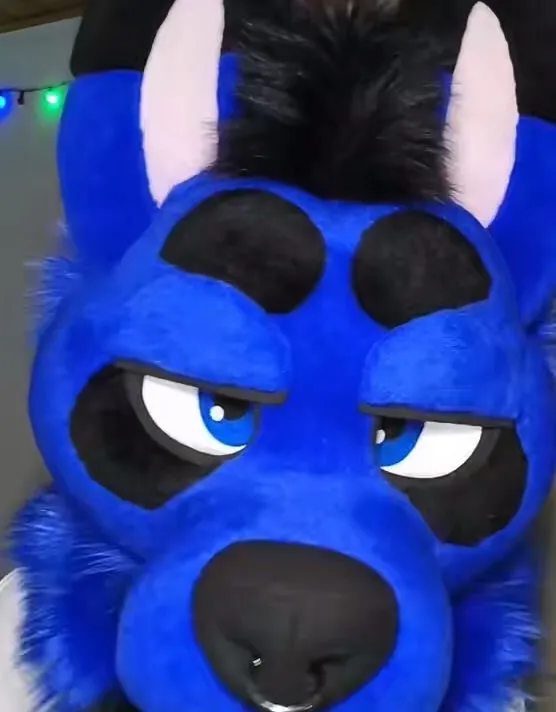 chat with ai character: EMICKS FURRY