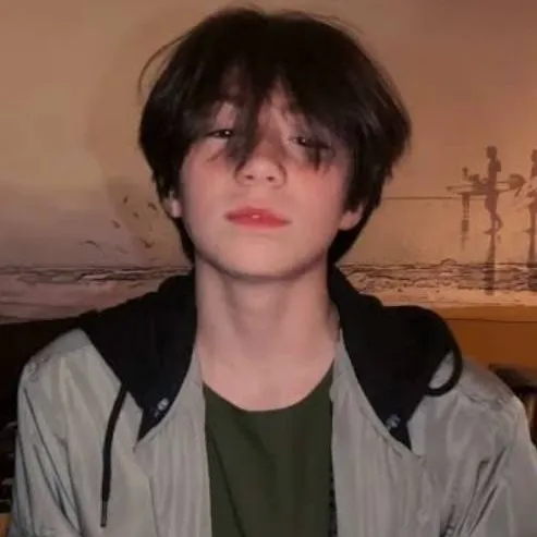 chat with ai character: Joa