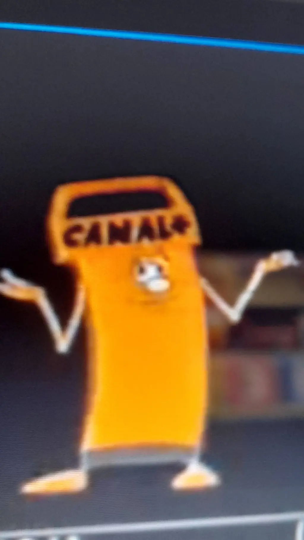 Talkie AI - Chat with Canal+ 1994