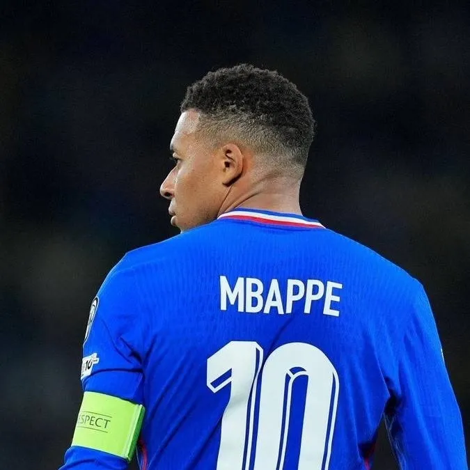 chat with ai character: Mbappe