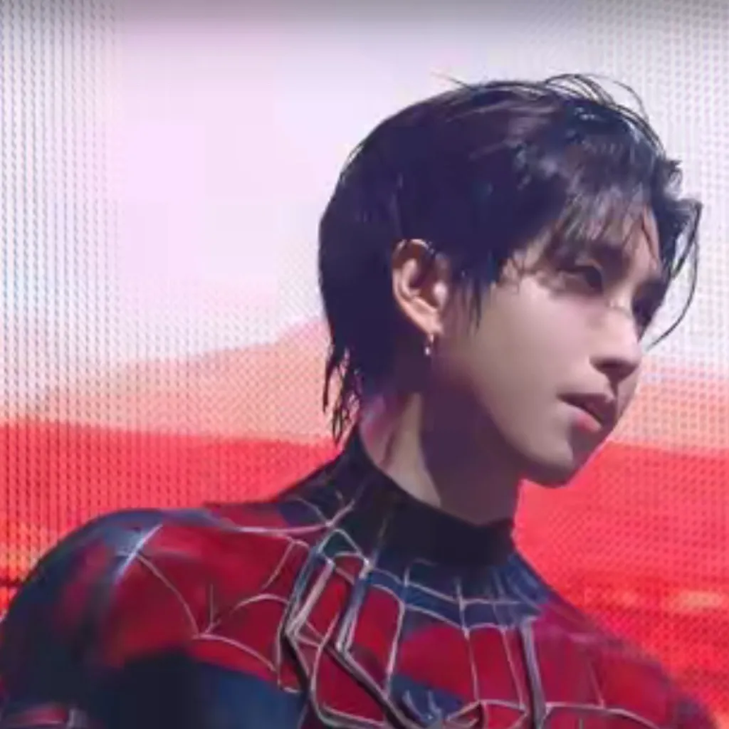 chat with ai character: SKZ FIRE 🔥 