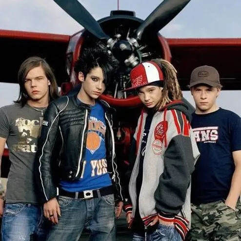 chat with ai character: Tokio hotel