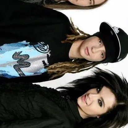 chat with ai character: Tokio hotel