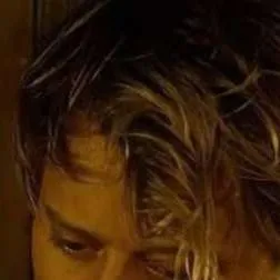 chat with ai character: jj maybank