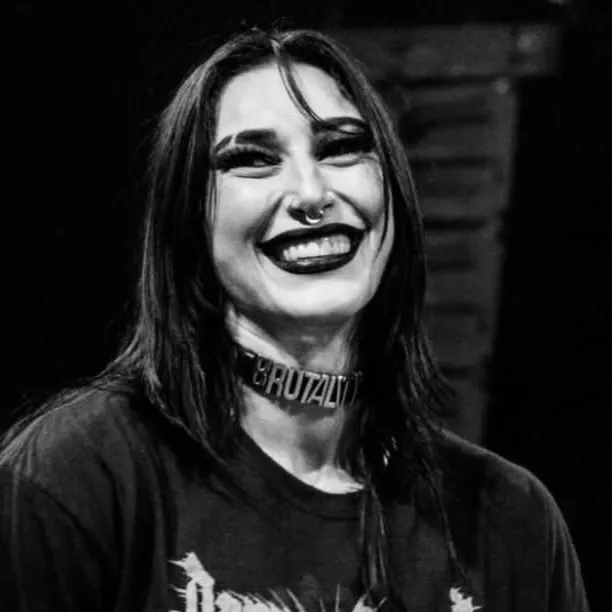 chat with ai character: Rhea Ripley 