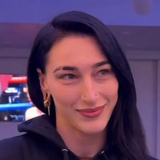 chat with ai character: Rhea Ripley 