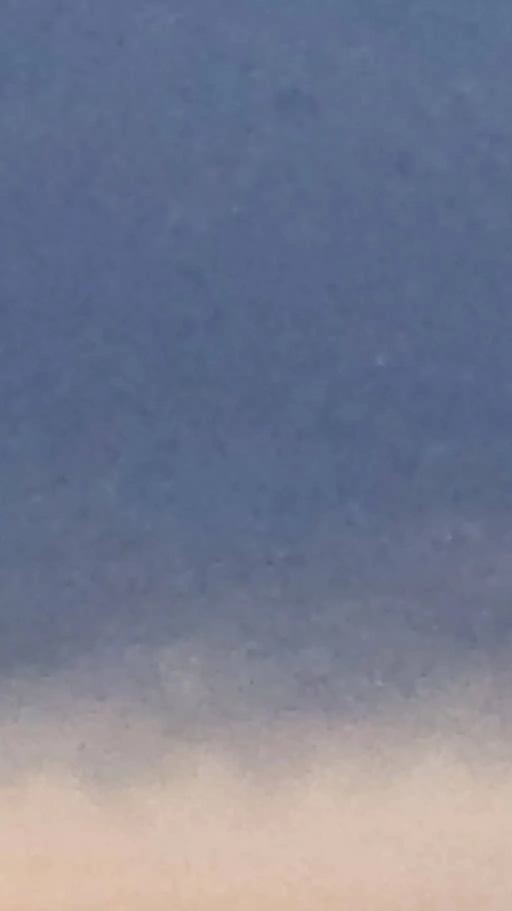 ai character: 🫟 background