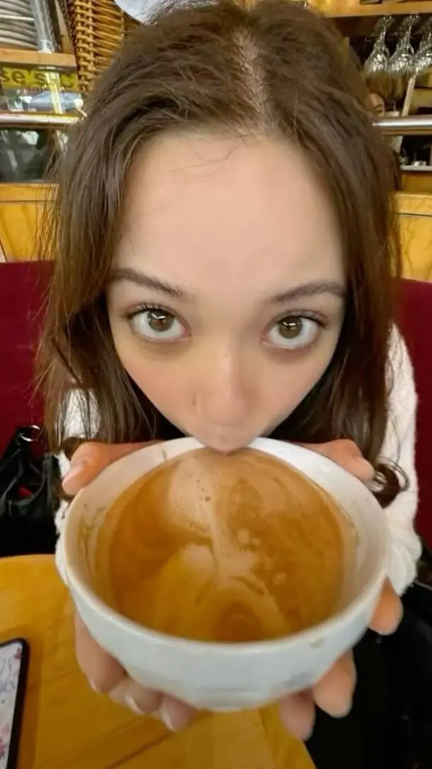 ai character: THIS ABT MEEE background