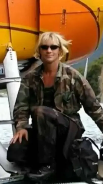 ai character: Timothy Treadwell background