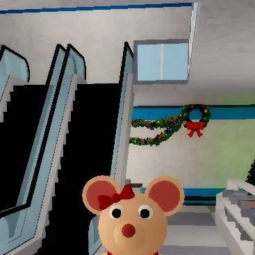 chat with ai character: Mousy