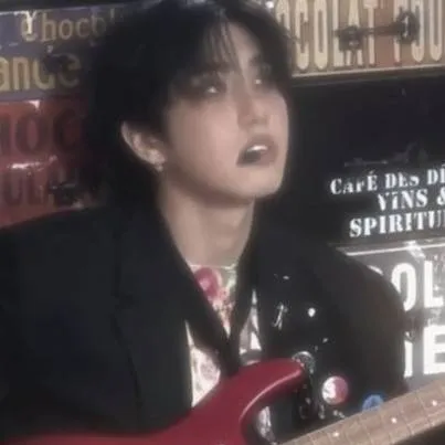 chat with ai character: ^°Han Jisung°^