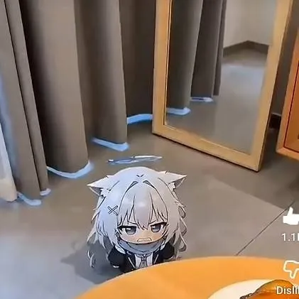 chat with ai character: shiroko 