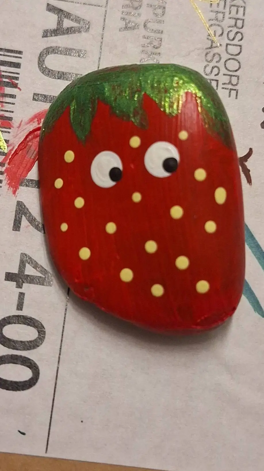 ai character: Erdbeere 🍓 🍓 🍓 🍓  background