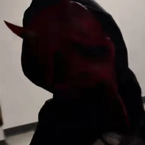 chat with ai character: ghost face gf