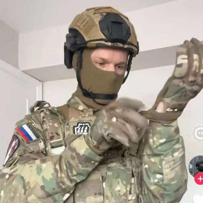 chat with ai character: Russian 