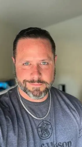 ai character: Sam hunt  background