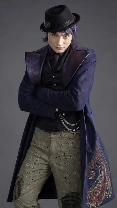 ai character: max hatter background