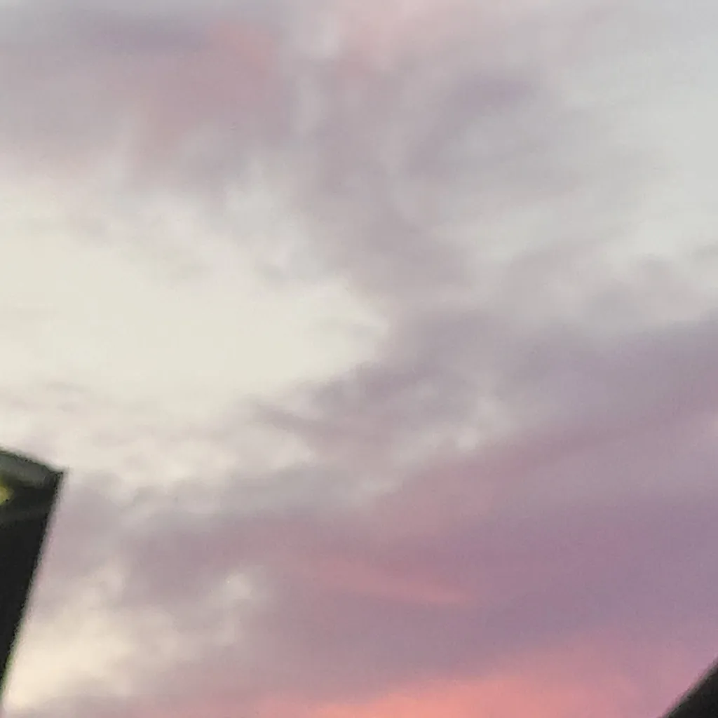 chat with ai character: Mfm family 