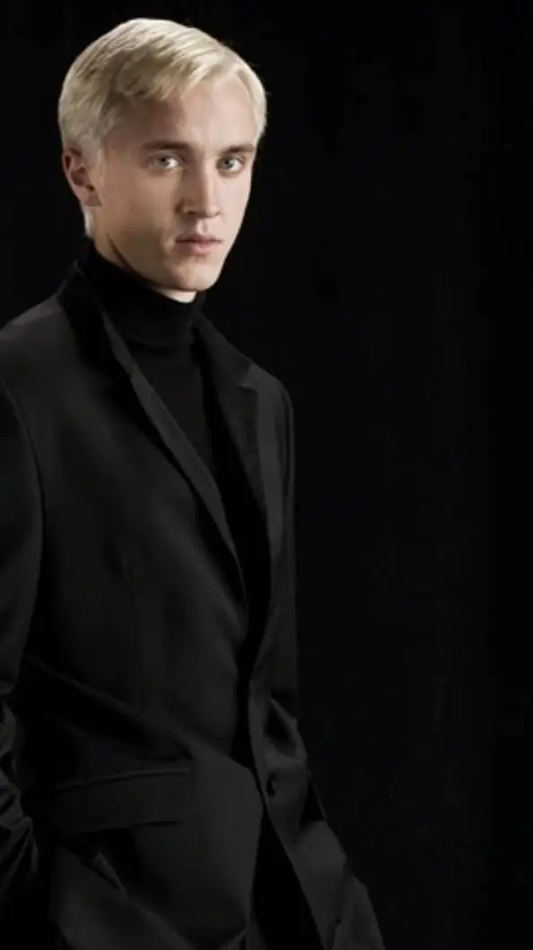 ai character: Drago malefoy  background