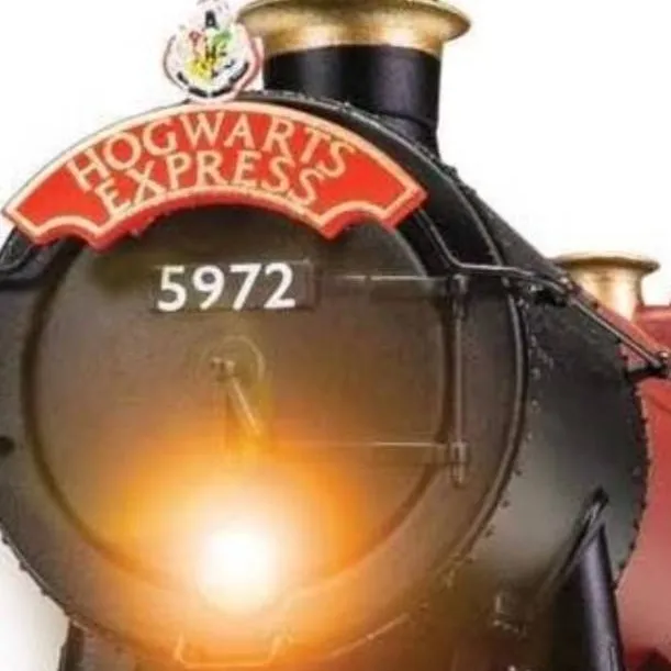 chat with ai character: poudlard 1 suite