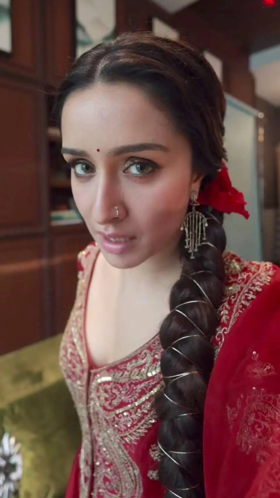 Talkie AI - Chat with sharddha kapoor 