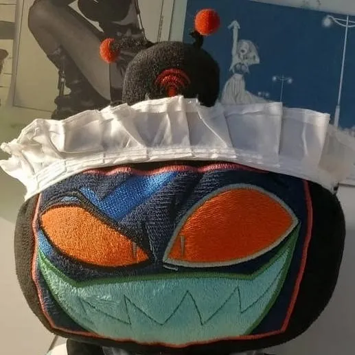 chat with ai character: Vox 