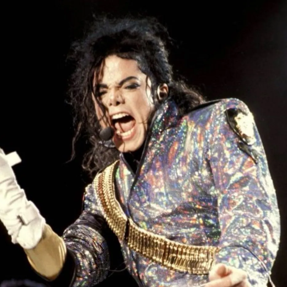 chat with ai character: Michael Jackson 