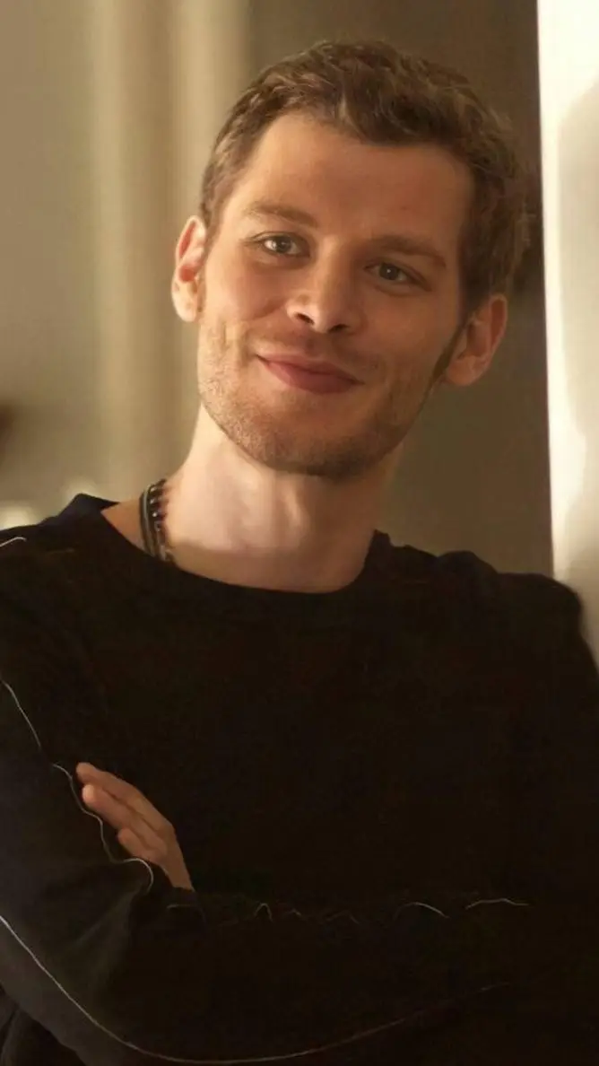 Talkie AI - Chat with Klaus Mikaelson 