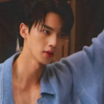 chat with ai character: Song Kang 