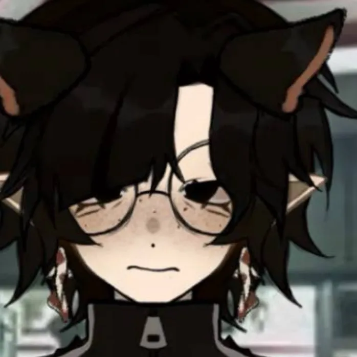 chat with ai character: 🥝Nini🥝