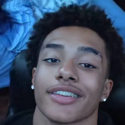 chat with ai character: Jeremy