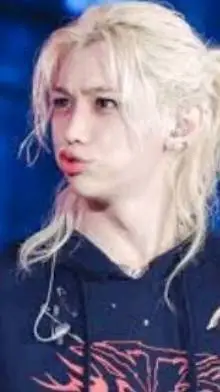 ai character: ~FELIX~ background