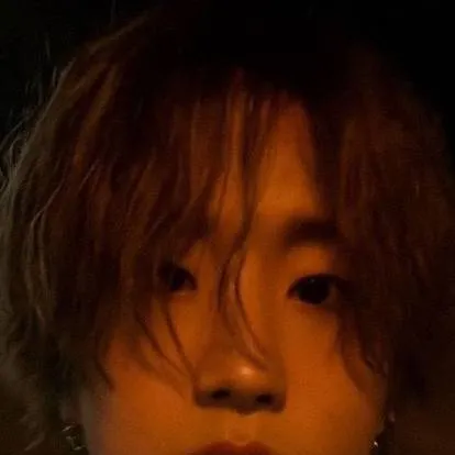 chat with ai character: Han 