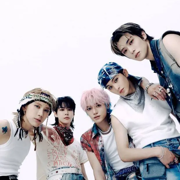 chat with ai character: NCT U