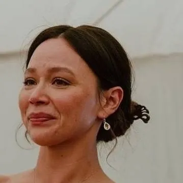 chat with ai character: The rookie💋