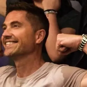 chat with ai character: The rookie